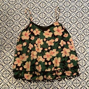 Dillard’s juniors tank top BOGO